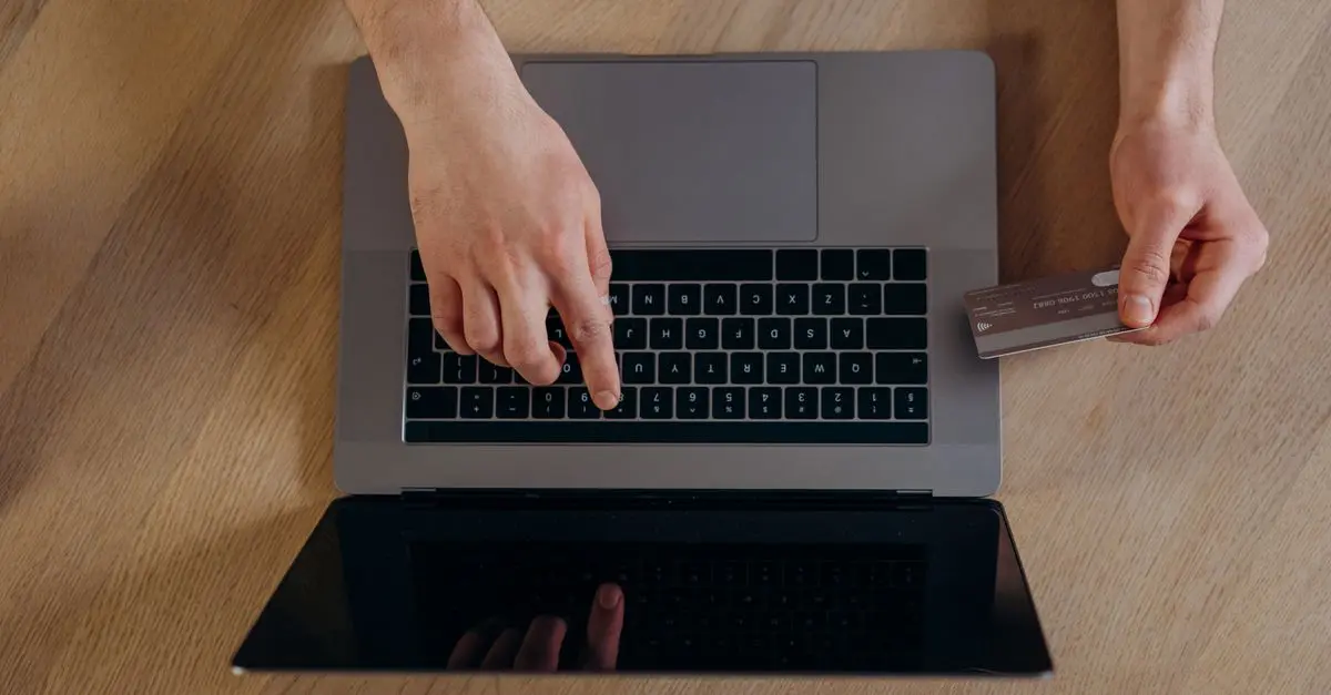Top Strategies for Safely Shopping Black Friday Online